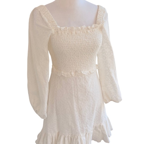 Veronica Beard NEW Denise Dress Sz 4 White Eyelet Cotton Smocked Mini Sun Dress - Picture 3 of 15